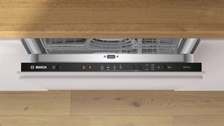 фото: Посудомоечная машина Bosch SMV24AX04E