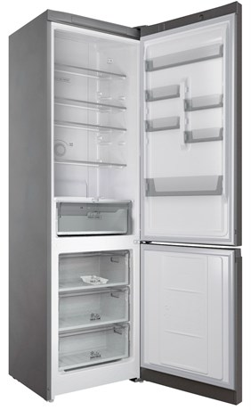 фото: Холодильник Hotpoint HT 6200 S
