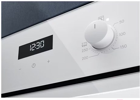 фото: Духовой шкаф Electrolux EOF5C50V