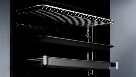 фото: Духовой шкаф Electrolux EOF5C50V