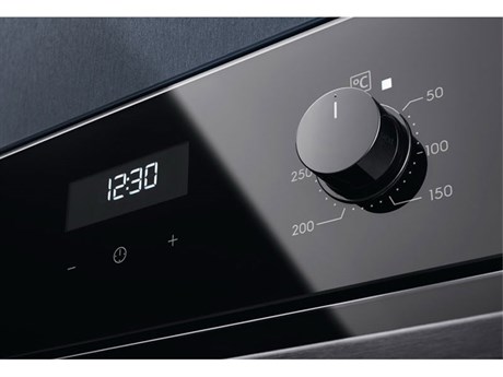 фото: Духовой шкаф Electrolux KODEF70BZ