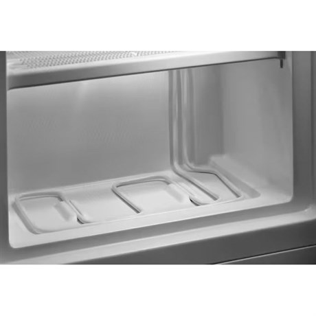 фото: Морозильная камера Electrolux LYB1AE8W0