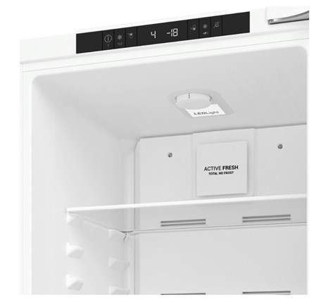 фото: Холодильник Hotpoint HBDR 18