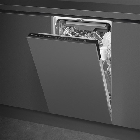 фото: Посудомоечная машина Smeg ST4523IN