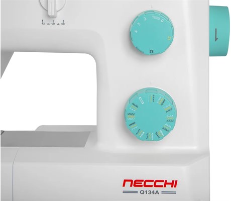 фото: Швейная машина Necchi Q134A