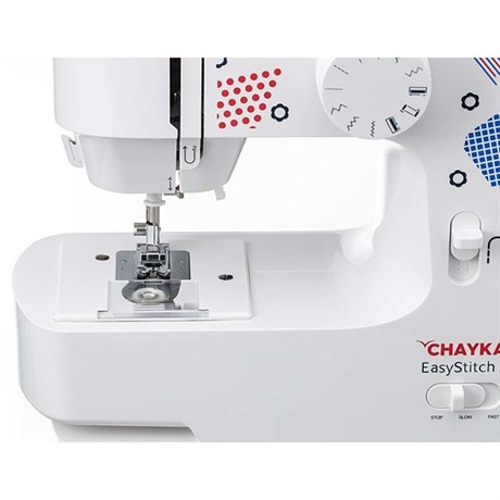 фото: Швейная машина Chayka EasyStitch 22