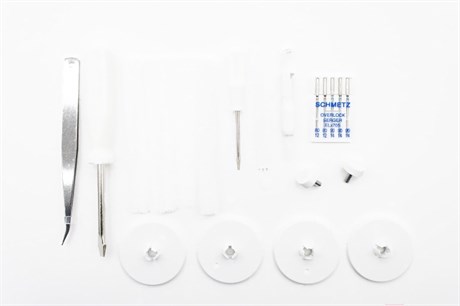 фото: Швейная машина Janome CoverPro 7