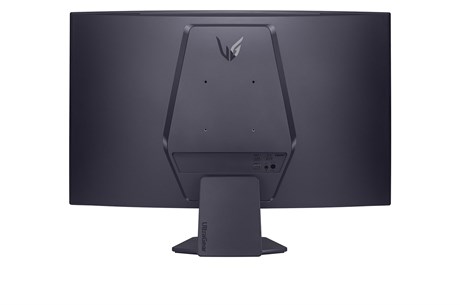 фото: Монитор LG 32GS60QC-B