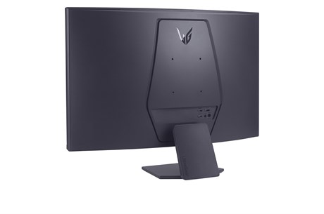 фото: Монитор LG 32GS60QC-B