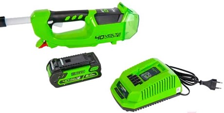 фото: Снегоуборщик Greenworks GD40SSK4