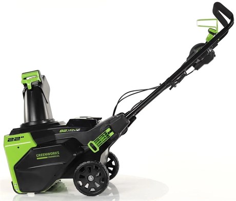 фото: Снегоуборщик Greenworks GD82STK5