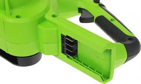 фото: Электрическая пила Greenworks G24CS25K4