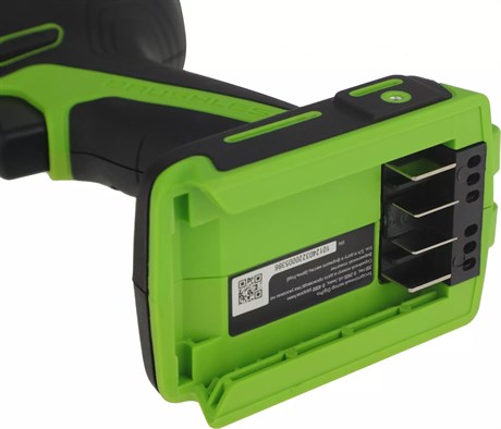 фото: Гайковерт Greenworks G24IW200