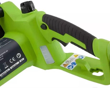 фото: Электрическая пила Greenworks GCS1840