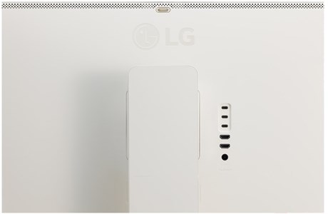 фото: Монитор LG 32SR83U-W