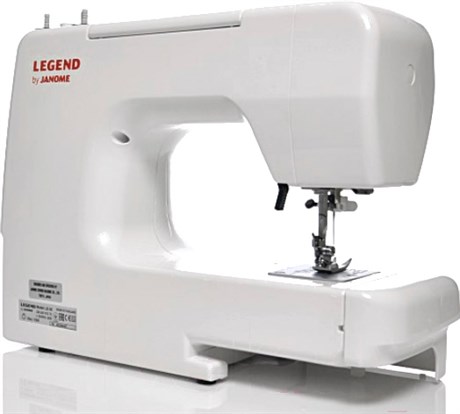 фото: Швейная машина Janome Legend LE30