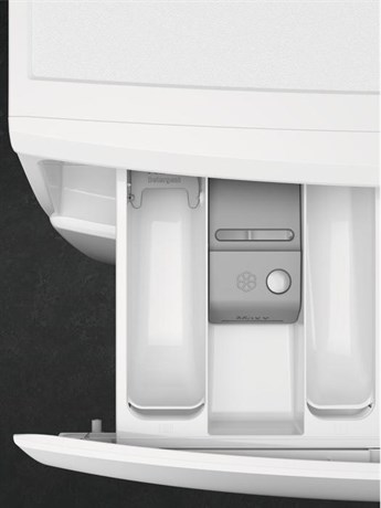 фото: Стиральная машина AEG LWR98165XE