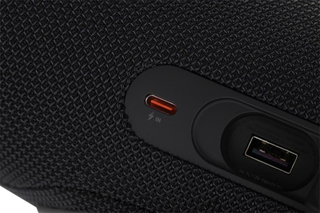 фото: Акустика JBL Charge 5 черный