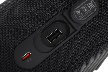фото: Акустика JBL Charge 5 черный