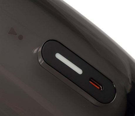 фото: Акустика JBL Pulse 4 черный