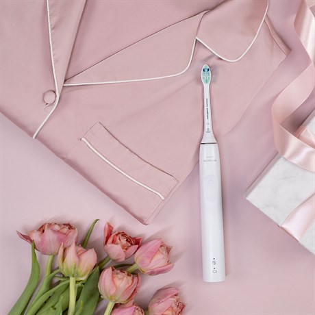 фото: Электрическая зубная щетка Philips HX3673/13