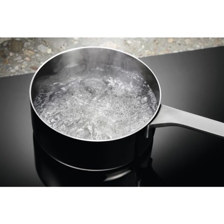 фото: Варочная панель Electrolux CIR60433