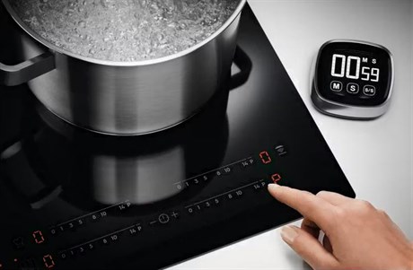 фото: Варочная панель Electrolux EIT60443X
