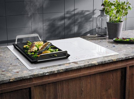 фото: Варочная панель Electrolux EIV63440BW