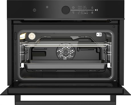 фото: Духовой шкаф Beko BBCM13400DX