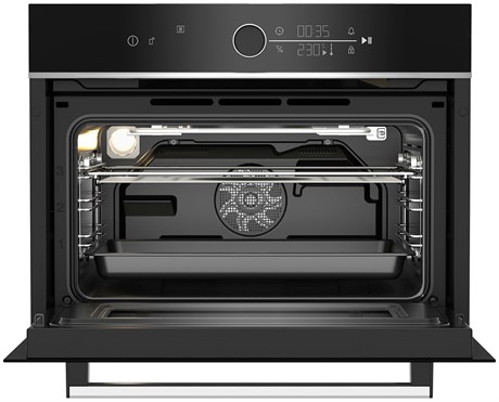 фото: Духовой шкаф Beko BBCW13400X