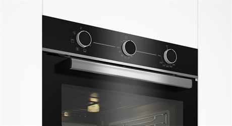 фото: Духовой шкаф Beko BBIE13100XC