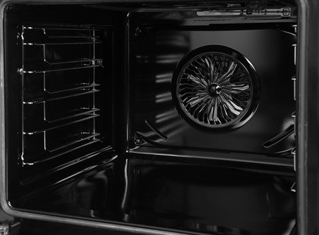 фото: Духовой шкаф Beko BBIM11301B