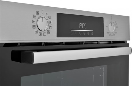 фото: Духовой шкаф Beko BBIM12301X