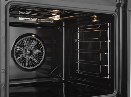 фото: Духовой шкаф Beko BBIM12301X