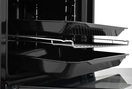 фото: Духовой шкаф Beko BBIM12301X