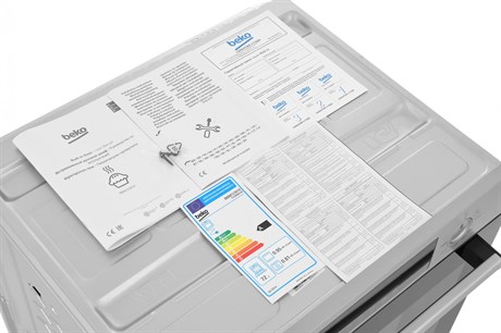 фото: Духовой шкаф Beko BBIM12301X