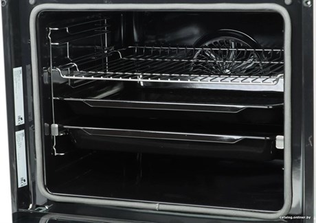 фото: Духовой шкаф Beko BBIM13300XPSE