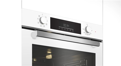 фото: Духовой шкаф Beko BBIM14300WMS