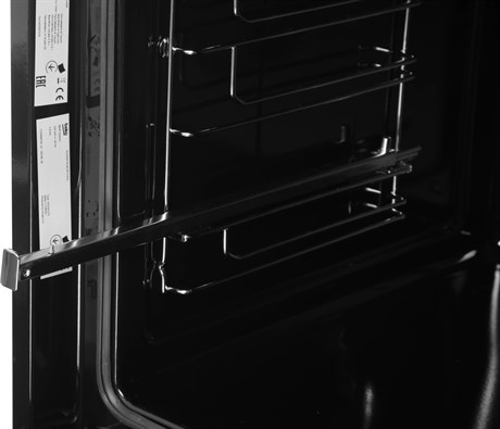 фото: Духовой шкаф Beko BBIR13300XC