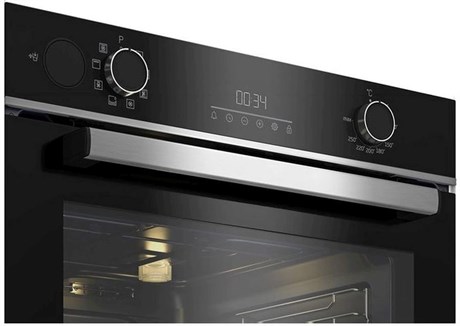 фото: Духовой шкаф Beko BBIS13300XMSE