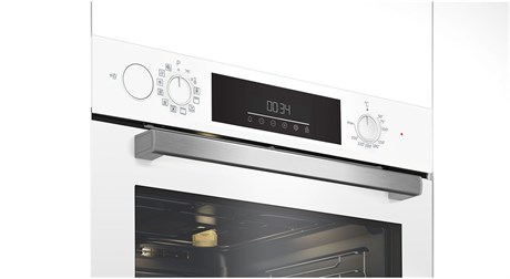 фото: Духовой шкаф Beko BBIS143N0W
