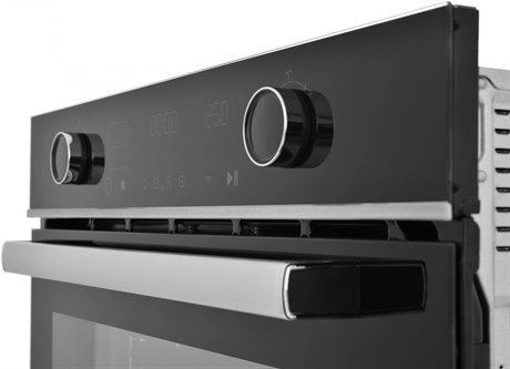 фото: Духовой шкаф Beko BBVM13400XDS