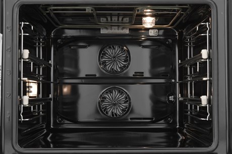 фото: Духовой шкаф Beko BBVM13400XDS