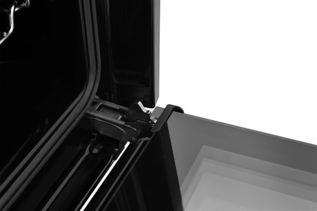 фото: Духовой шкаф Beko BBVM13400XDS