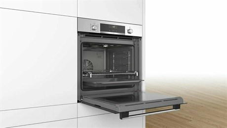 фото: Духовой шкаф Bosch HBA5360S0