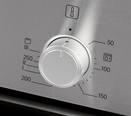фото: Духовой шкаф Bosch HBF114ES0R