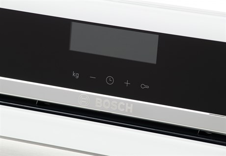 фото: Духовой шкаф Bosch HBG517EW0R