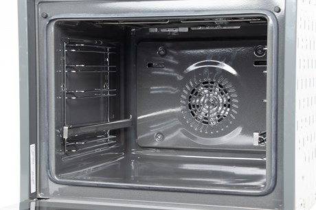 фото: Духовой шкаф Bosch HBG517EW0R