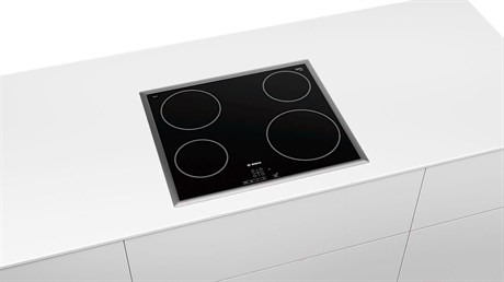 фото: Духовой шкаф Bosch HBG536ES0R