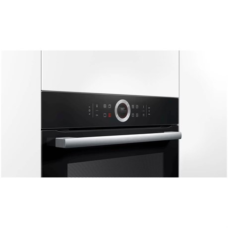 фото: Духовой шкаф Bosch HBG675BB1